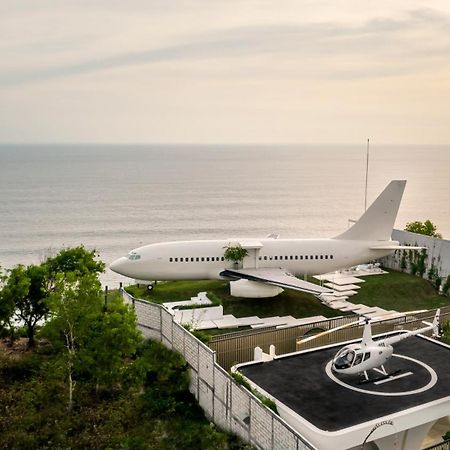 Private Jet Villa Uluwatu Buitenkant foto