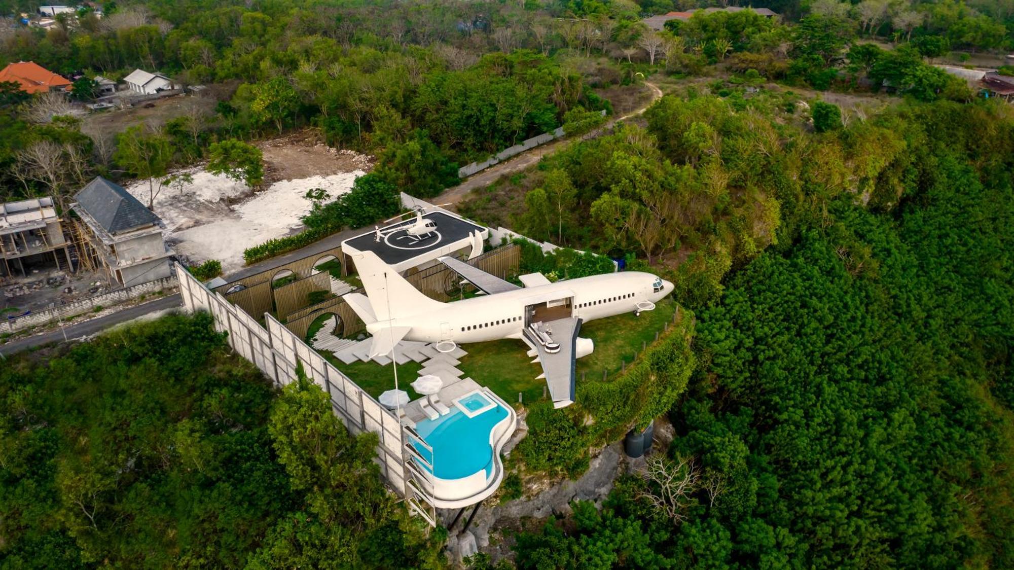Private Jet Villa Uluwatu Buitenkant foto