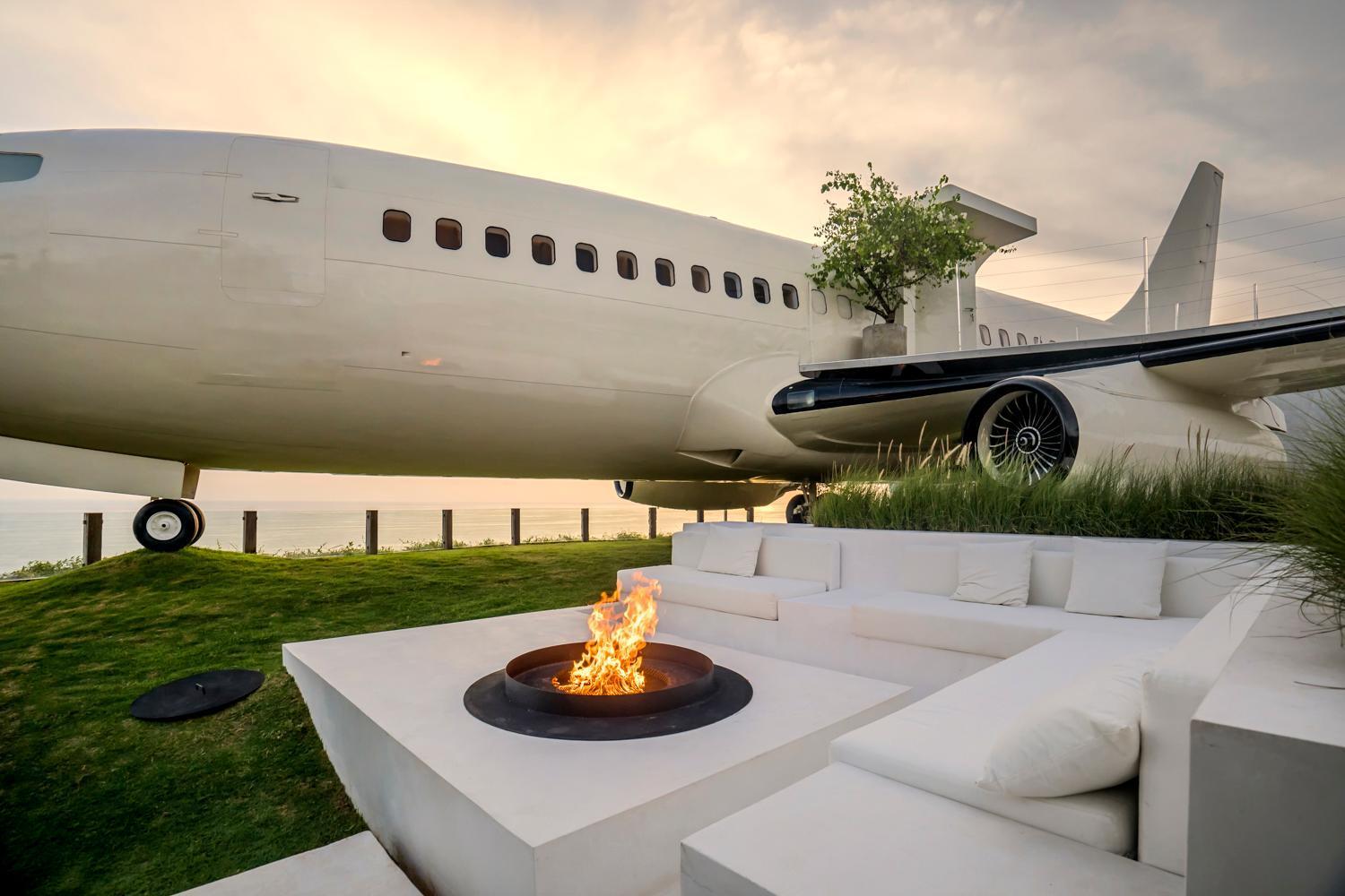 Private Jet Villa Uluwatu Buitenkant foto